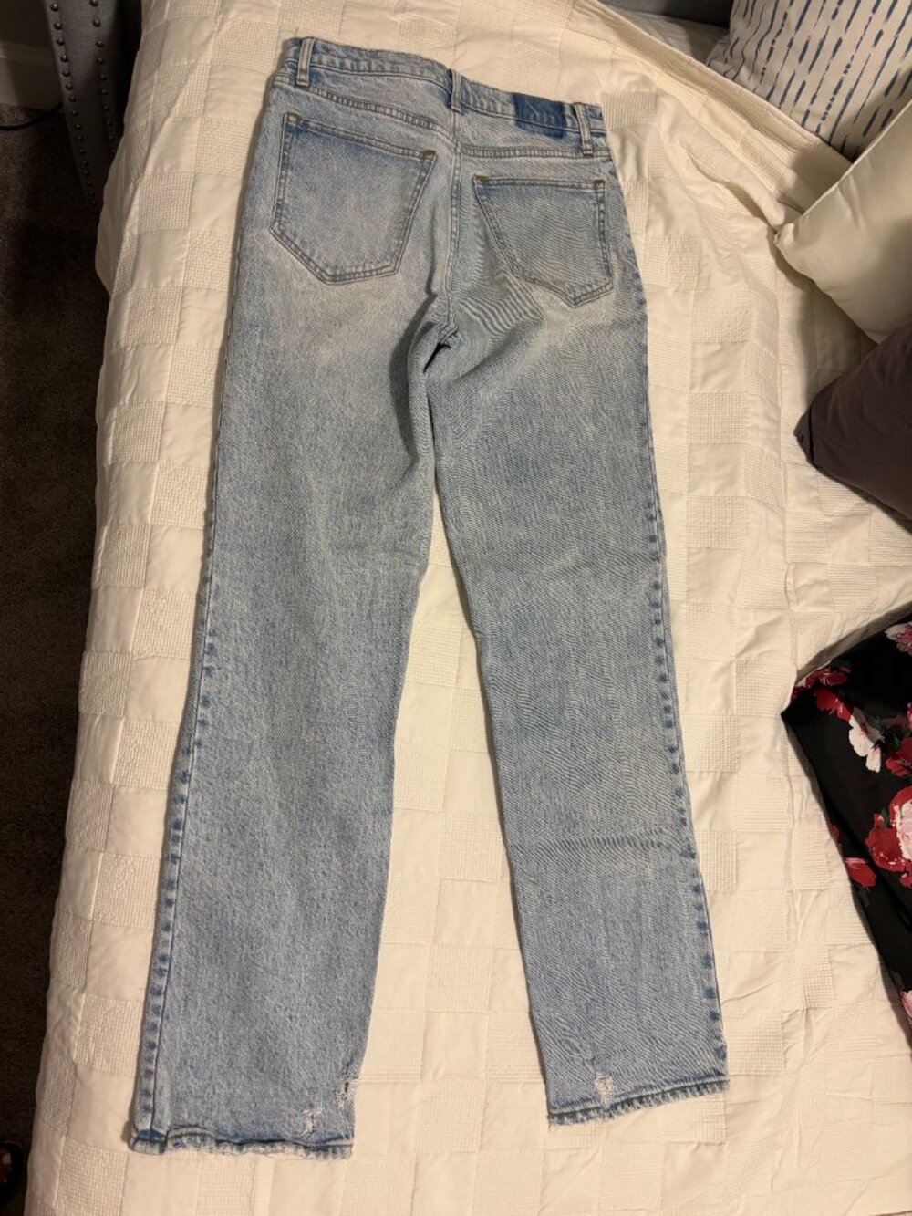 Abercrombie 90s Straight Ultra High Rise Jeans - Picture 2 of 4